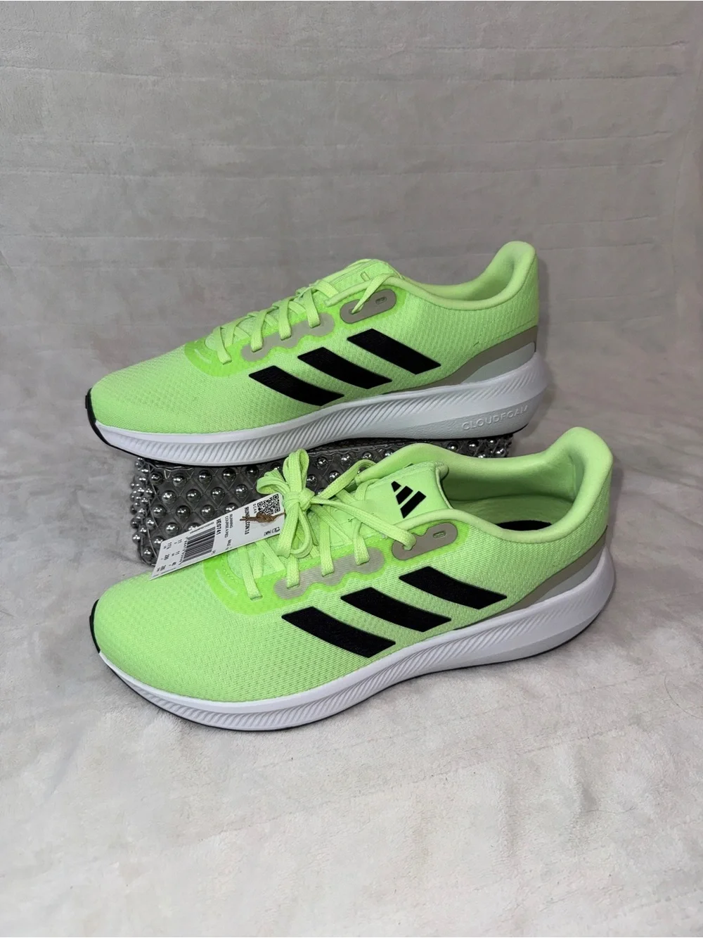 Adidas Neon Green, Black, White Men- 11.5 or women’s 13 - Athletic RunFalcon 3.0